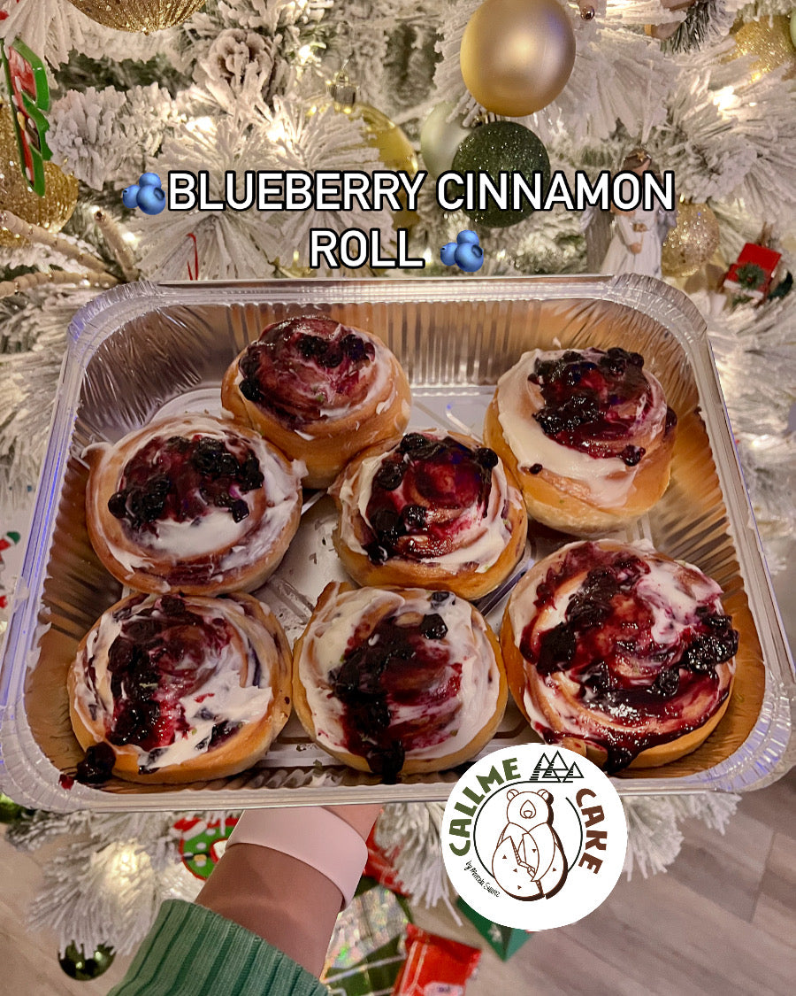 Blueberry Cinnamon Roll